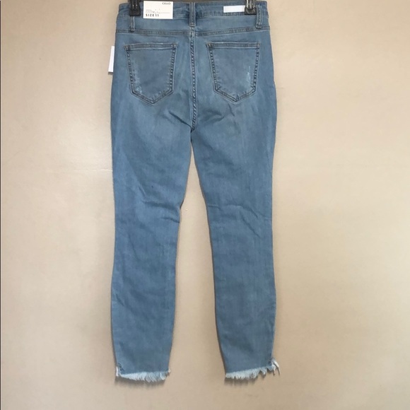 Charolette Russe • ripped jeans - Picture 3 of 4